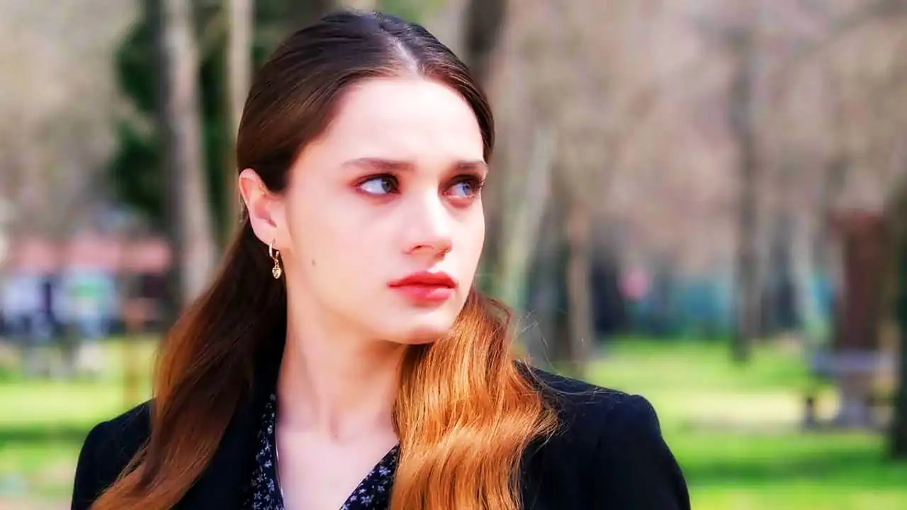 Kara Tahta 3. Bölüm Fragmanı izle