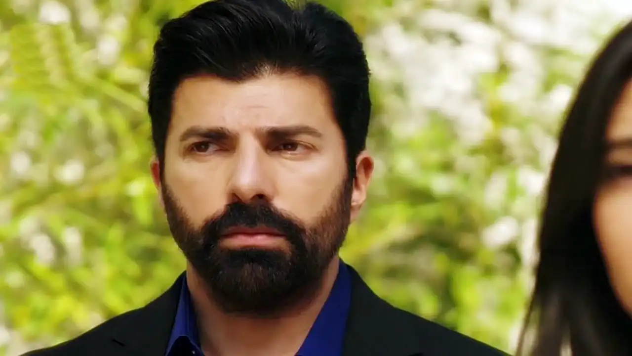 Esaret 111. Bölüm Fragmanı! (15 Mayıs Pazartesi)