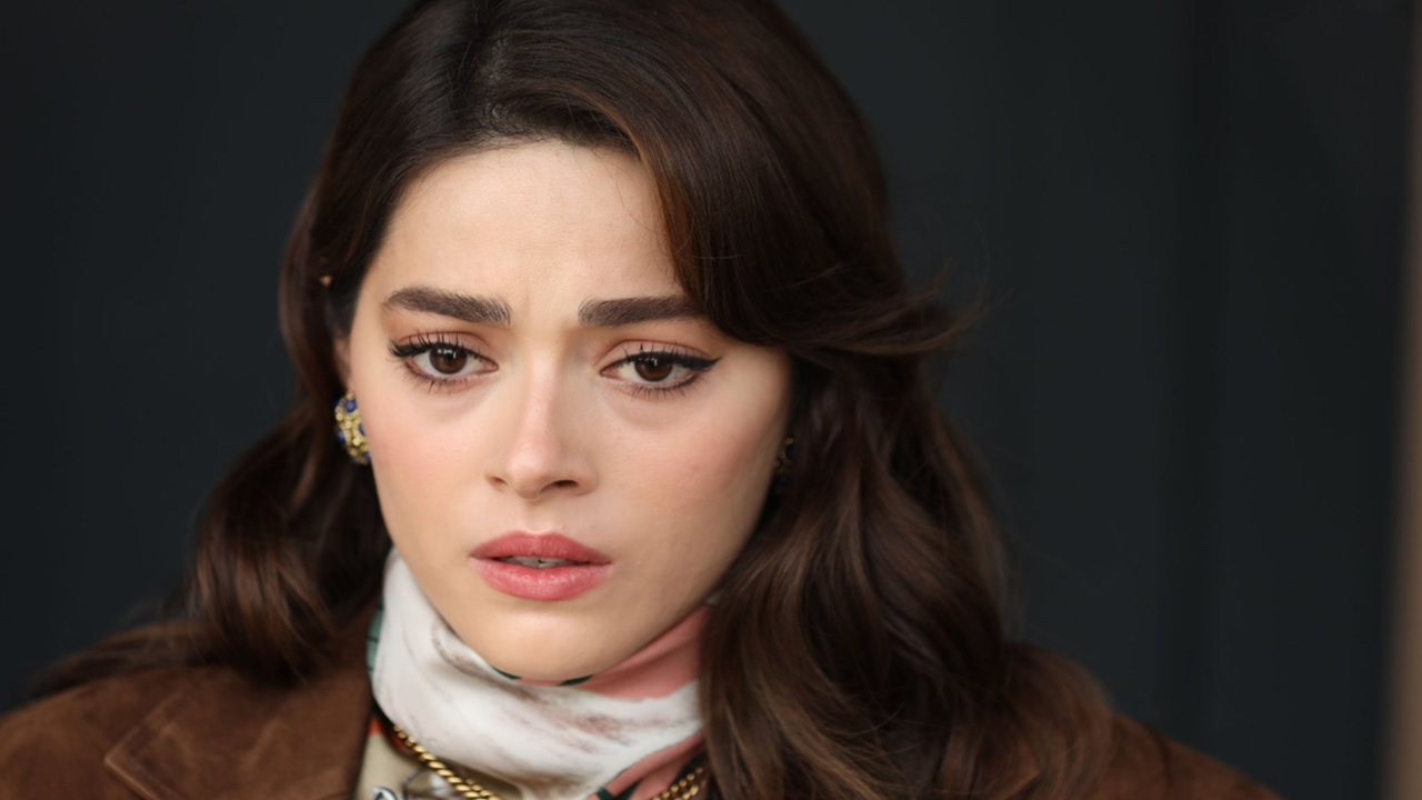 Aynadaki Yabancı 8 Bölüm Fragmanı